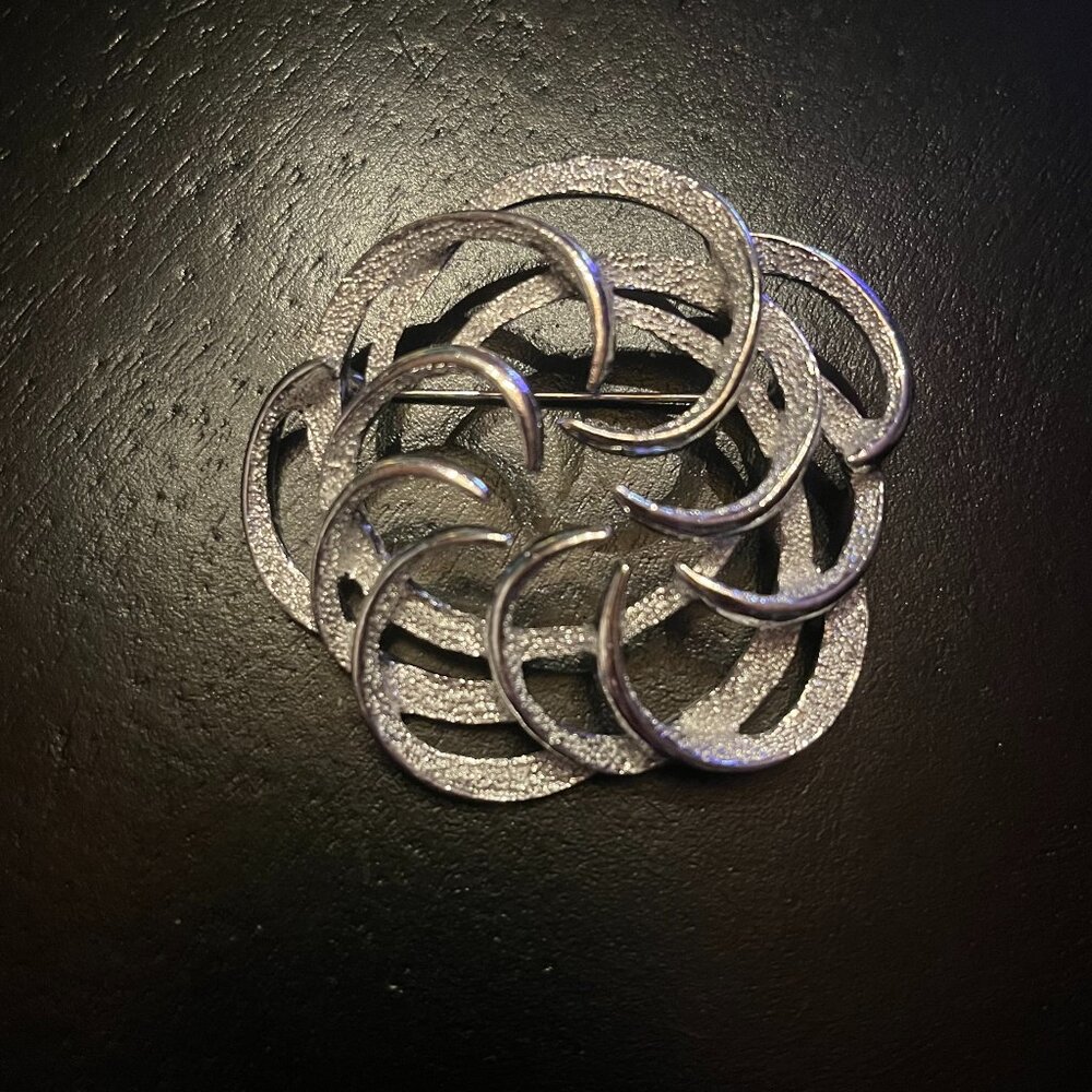 Vintage Brushed Silver Tone Sarah Coventry Swirl Brooch